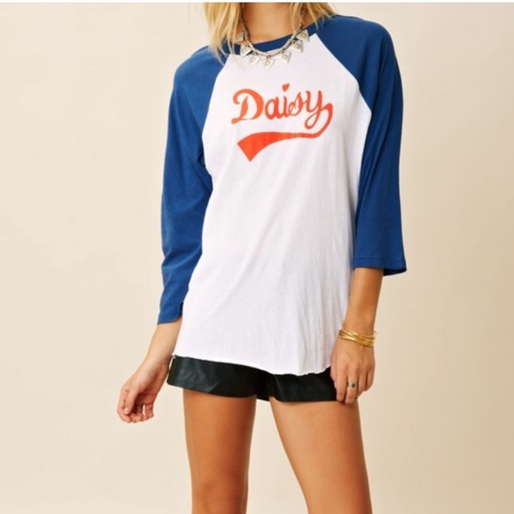 WILDFOX • Blue & White “DAISY” Baseball Tee - Picture 5 of 15